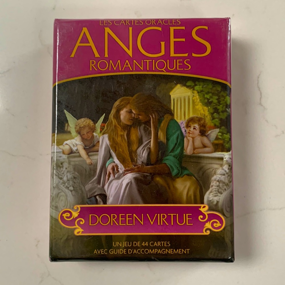 Romance Angels Oracle Cards by Doreen Virtue French version,  new sealed💞💞